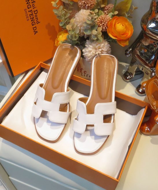 Flat Beach H Shoes Fashion Sandals Non-Slip Casual All-Matching Slippers