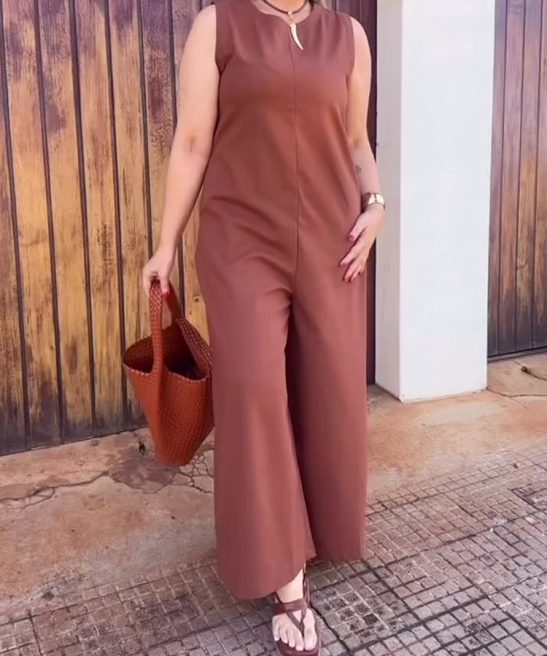 Loose Comfortable Crew Neck Sleeveless Jumpsuit